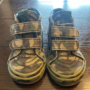 Toddler Hi-Top Camo Vans, Size 5